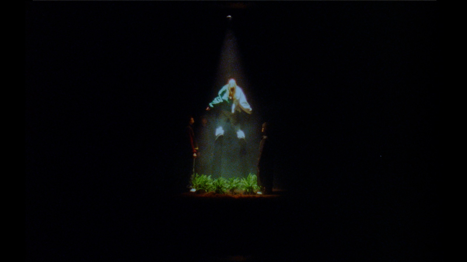 Still from (DI)VISION by DAVAI