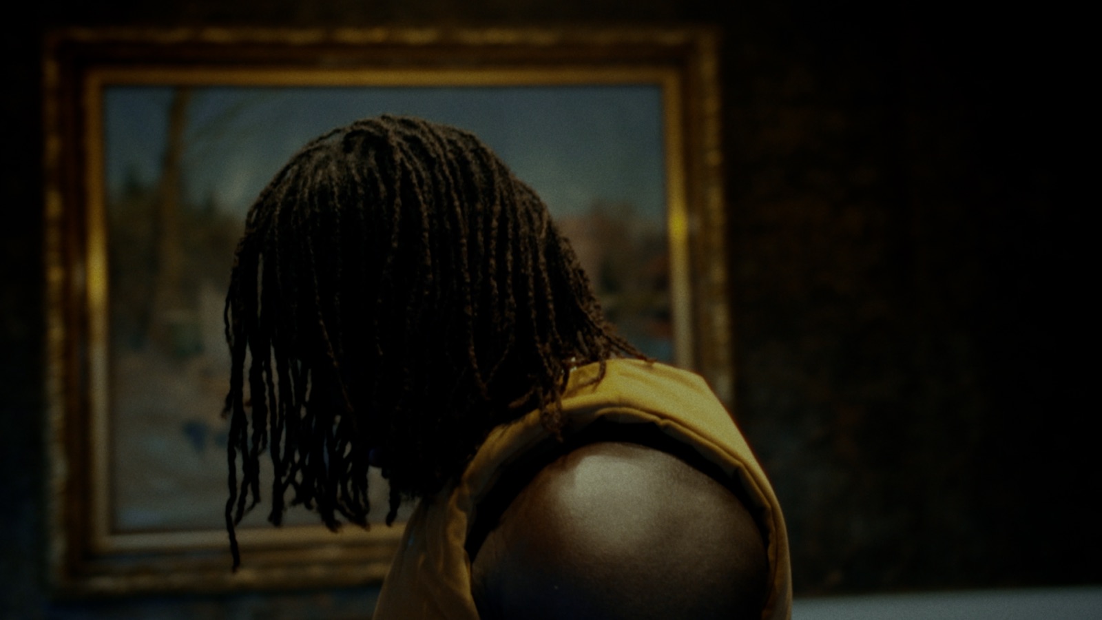 Still from Twelvepieces by DAVAI